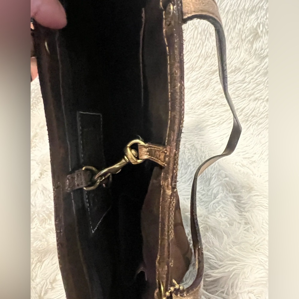Coach Brown and Tan Signature Tote - Picture 9 of 10